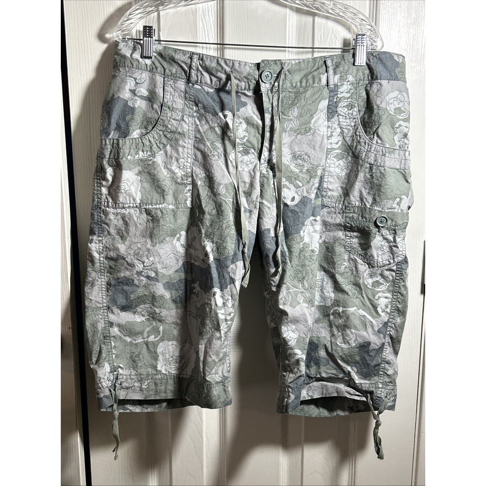 Natural Reflections Size 16 Green Cargo Style Shorts 100%‎ Cotton